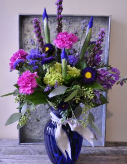 Purple and Blues Lovers Bouquet